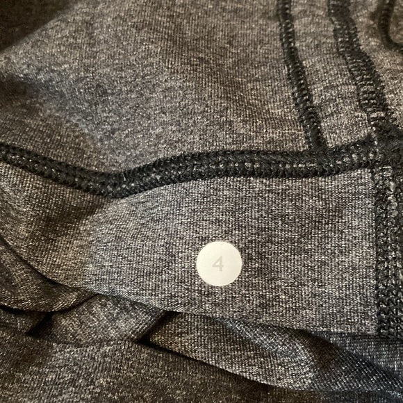 Lululemon Ruched Waist Leggings - Picture 5 of 5